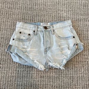 One Teaspoon Bandits Distressed Denim Shorts 22